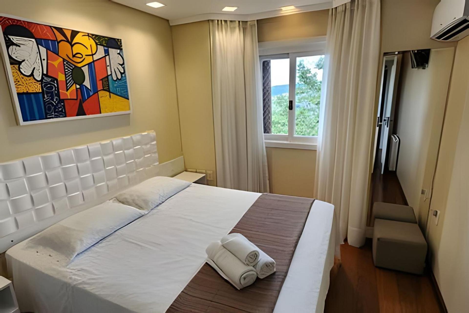 Maravilhoso apartamento no centro de Gramado Exterior foto